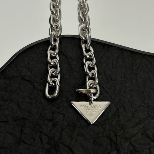 Prada necklace 05lyh10 (8)